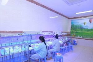 BVĐK Thanh Thủy triển khai thành công kỹ thuật chăm sóc trẻ sơ sinh non tháng và chiếu đèn điều trị vàng da sơ sinh