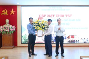 GẶP MẶT CHIA TAY BSCKII. NGUYỄN CÔNG TÂN – PHÓ GIÁM ĐỐC TRUNG TÂM Y TẾ HUYỆN THANH THỦY NGHỈ HƯU THEO CHẾ ĐỘ