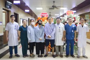 CÙNG CHUYÊN GIA PHẪU THUẬT CẮT AMIDAN VÀ NẠO VA BẰNG CÔNG NGHỆ PLASMA
